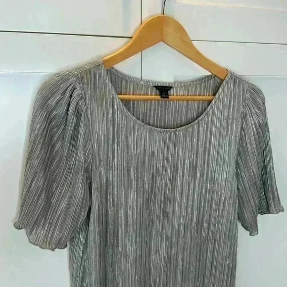 Ann Taylor Medium blouse metallic - Picture 4 of 10